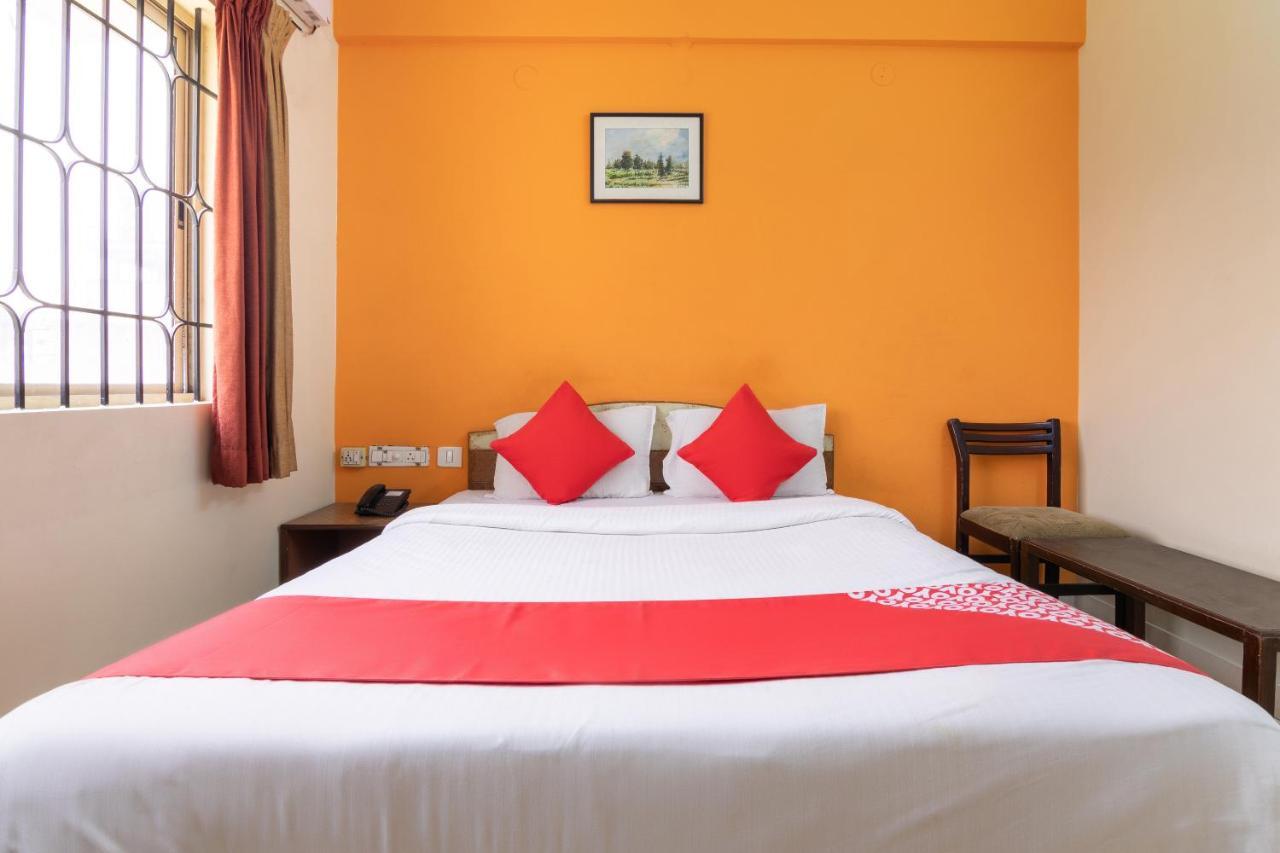 Oyo 10478 Raj Residency Hotel Bangalore Bagian luar foto