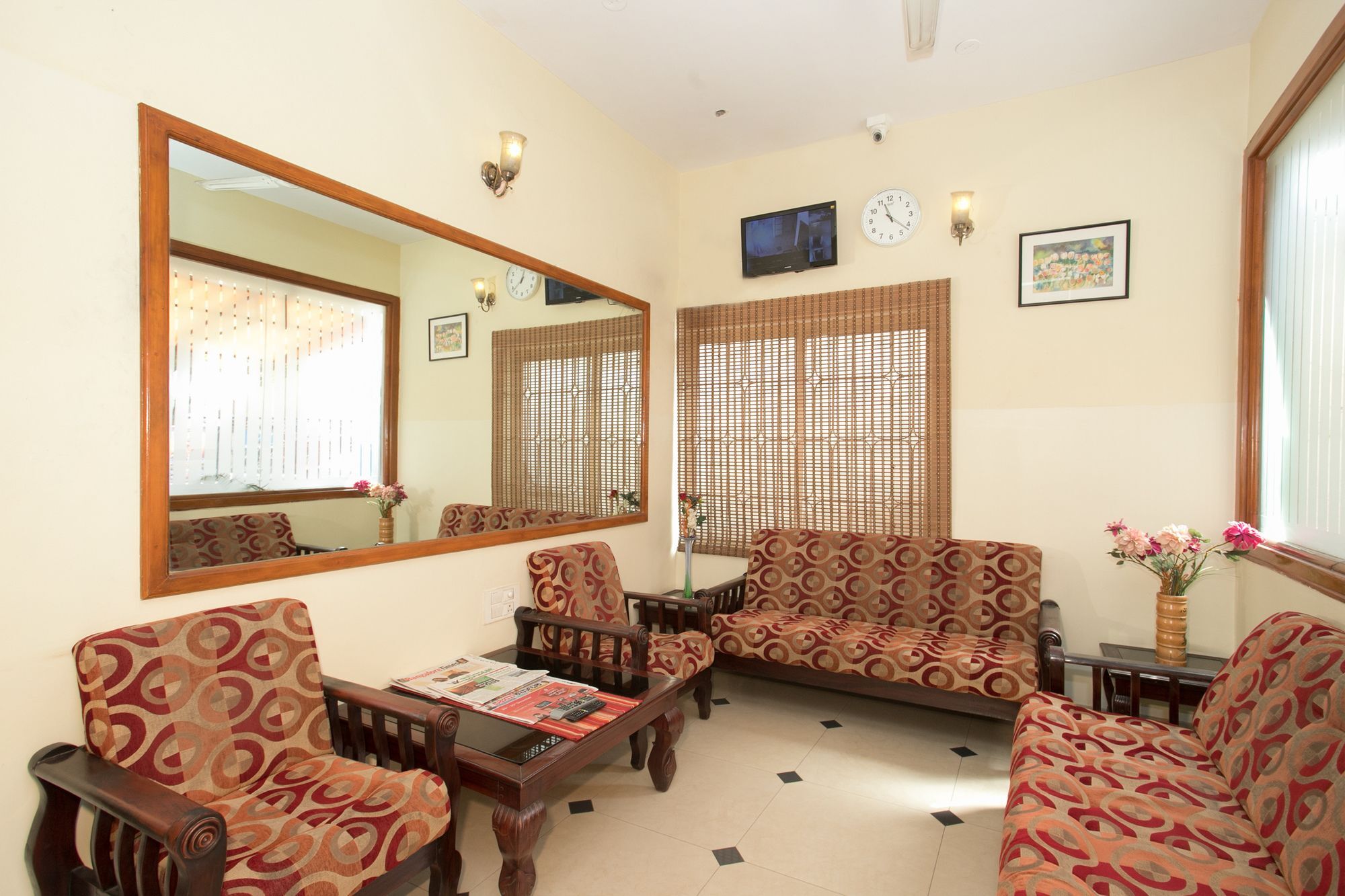 Oyo 10478 Raj Residency Hotel Bangalore Bagian luar foto