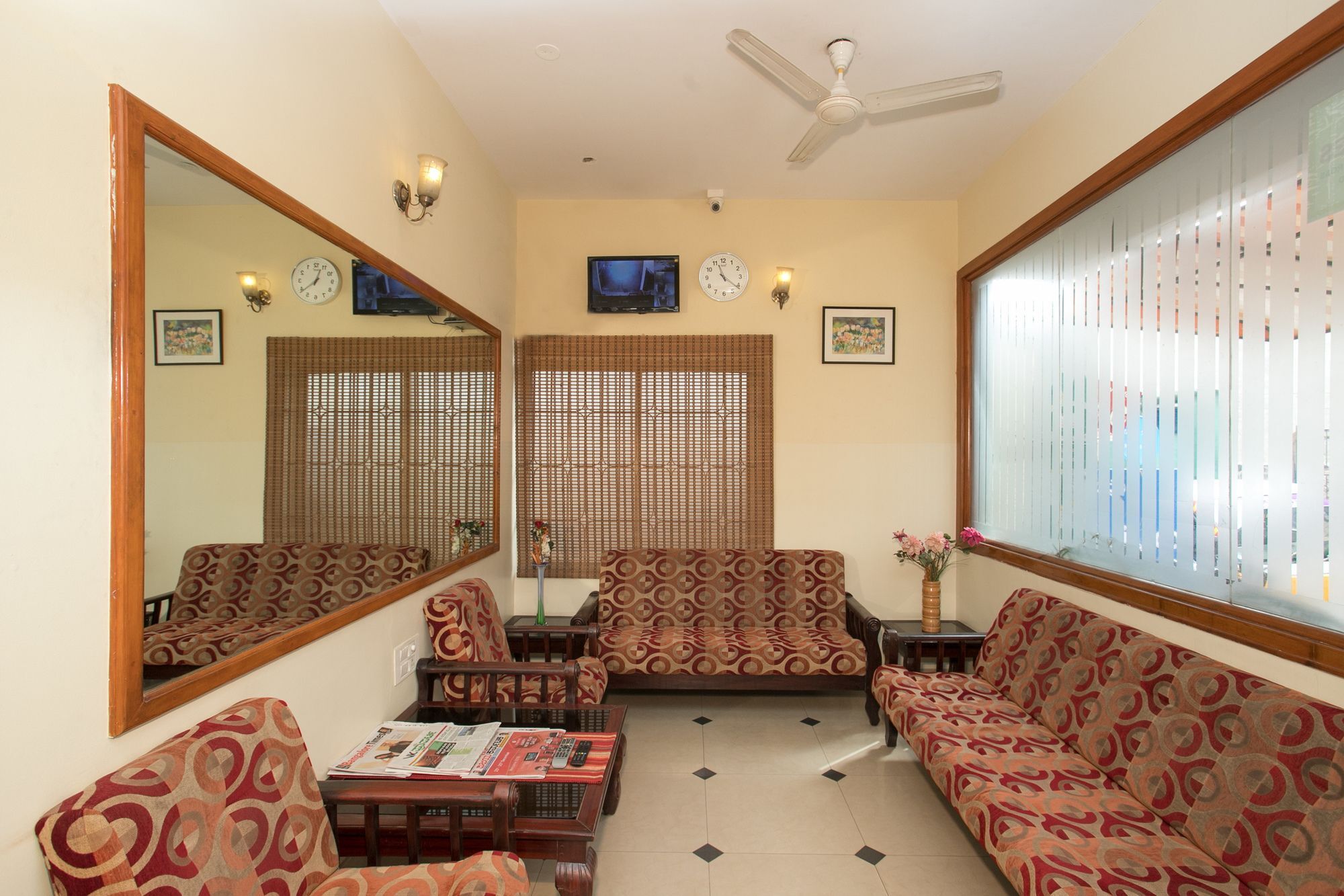 Oyo 10478 Raj Residency Hotel Bangalore Bagian luar foto